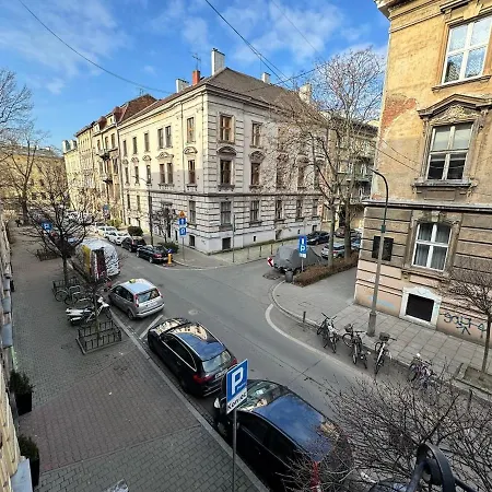 Fantastic Krk - Gr6 B * Cracovia